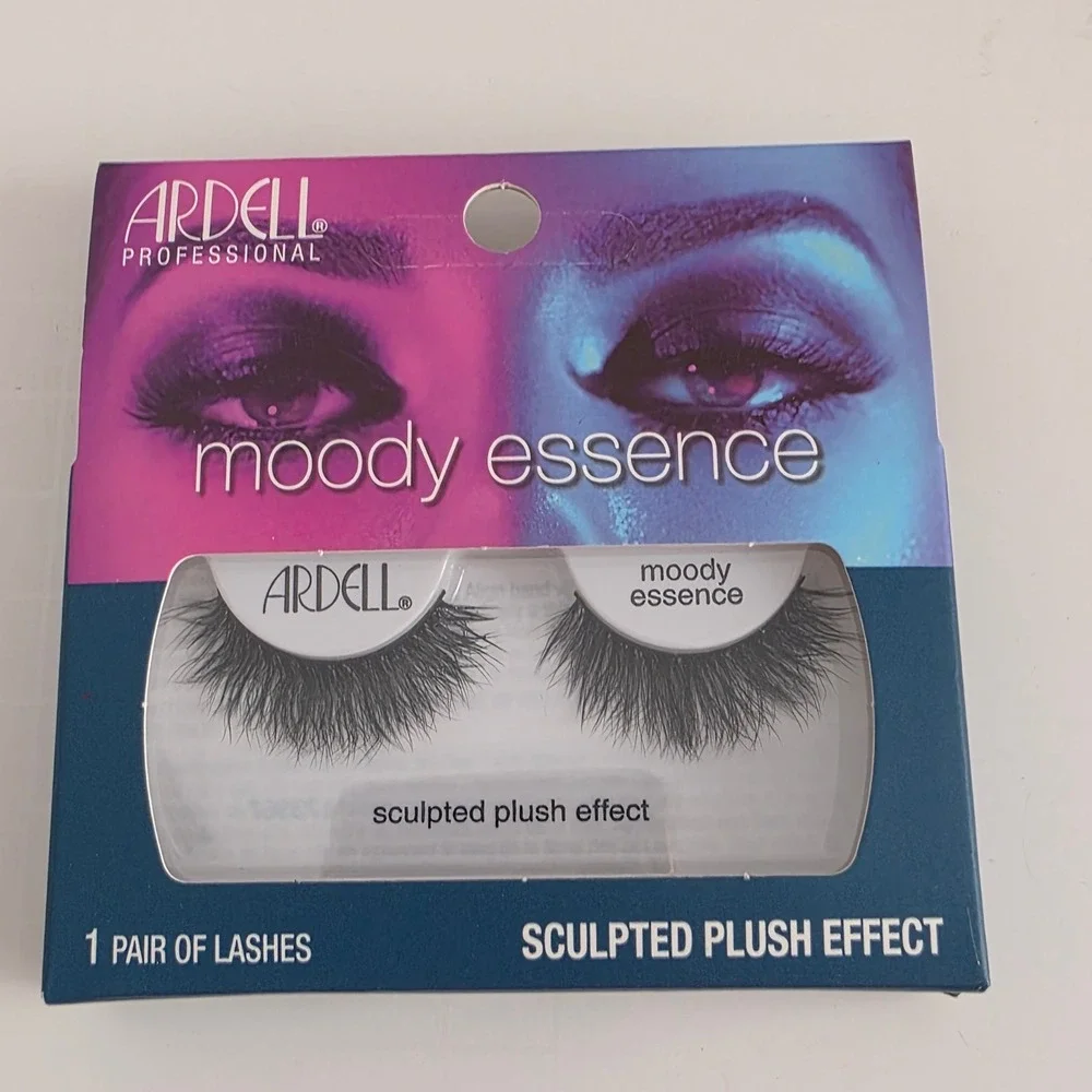Ardell Professional Moody Essence Sculpted Plush Effect False Lashes 38465